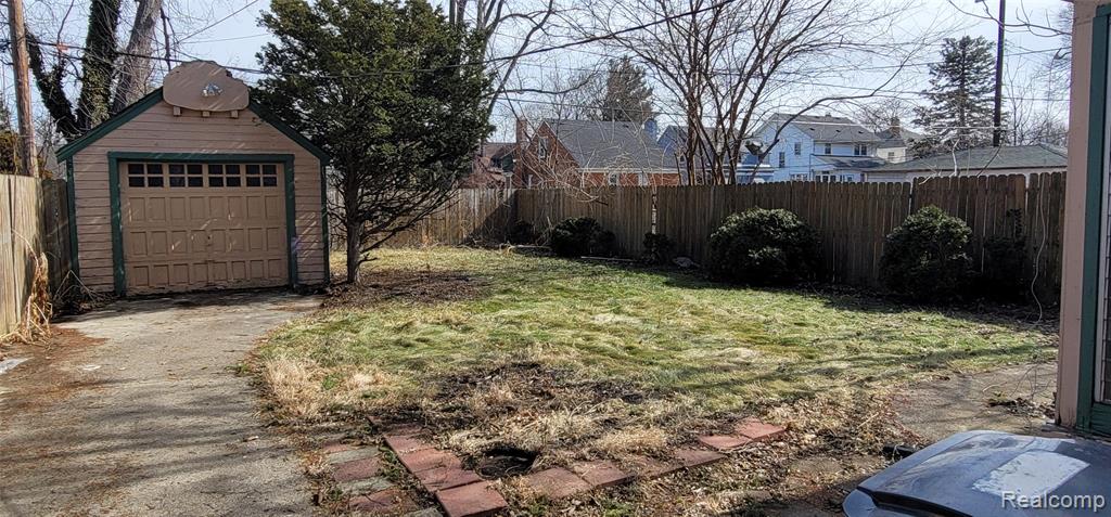 16200 Braile Street Property Photo 22