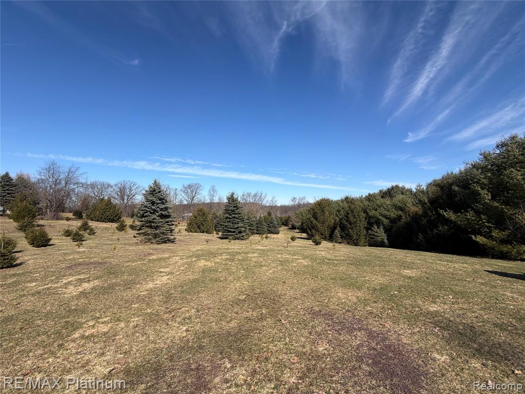 Vl Rohn Road Property Photo 2