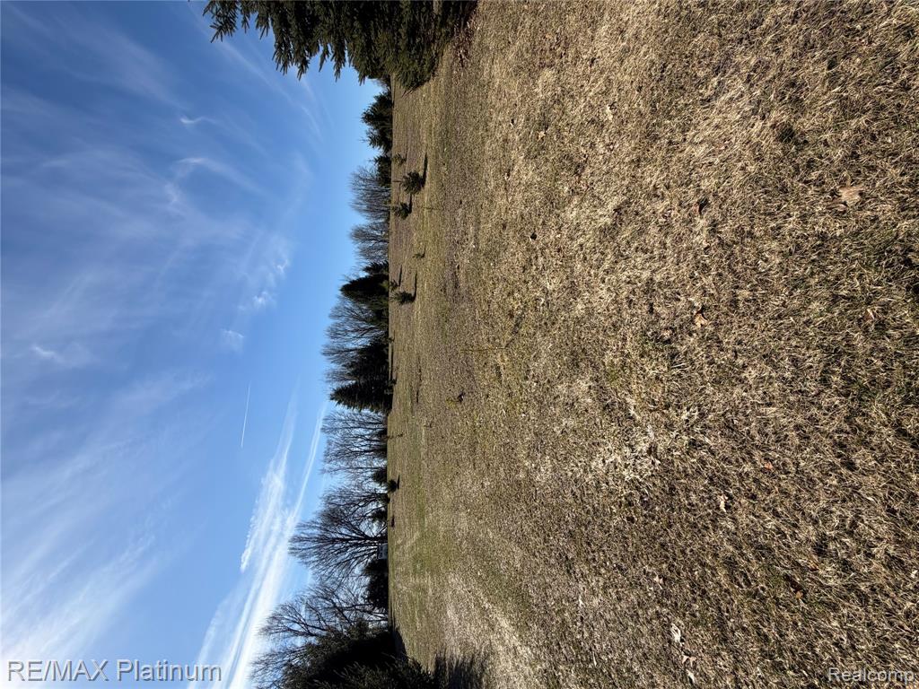Vl Rohn Road Property Photo 24