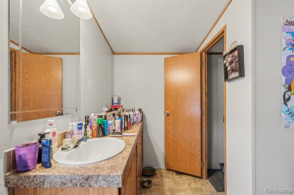 2055 Cedar Circle Property Photo 14