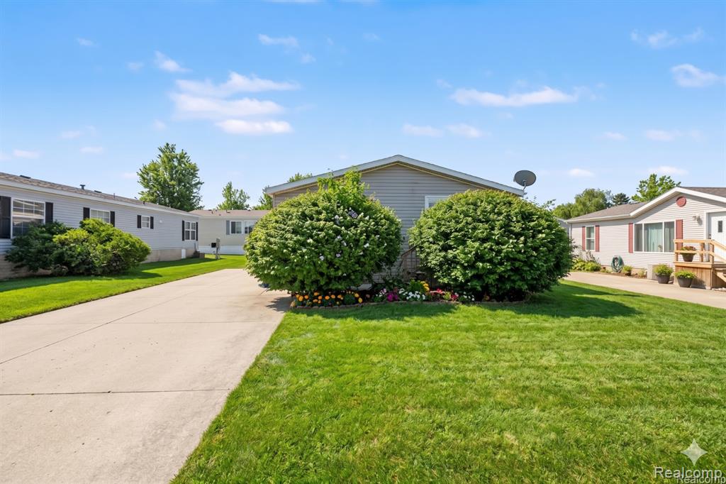 2055 Cedar Circle Property Photo 20