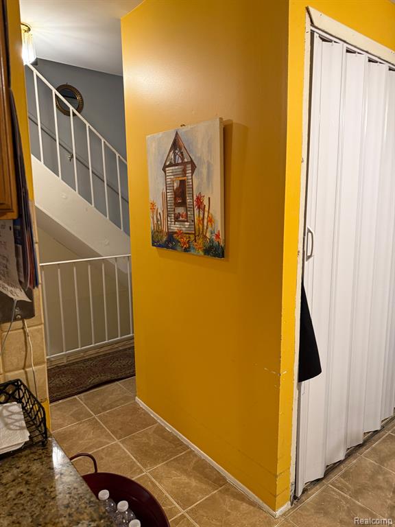 2110 Hyde Park Road Property Photo 24
