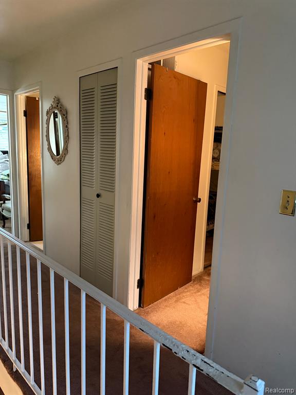 2110 Hyde Park Road Property Photo 33