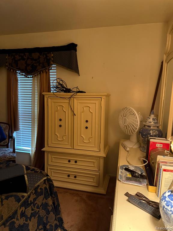 2110 Hyde Park Road Property Photo 35