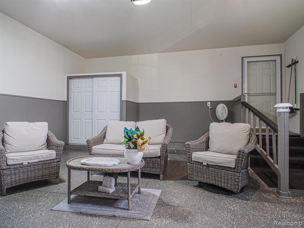 4086 Squire Hill Drive Property Photo 29