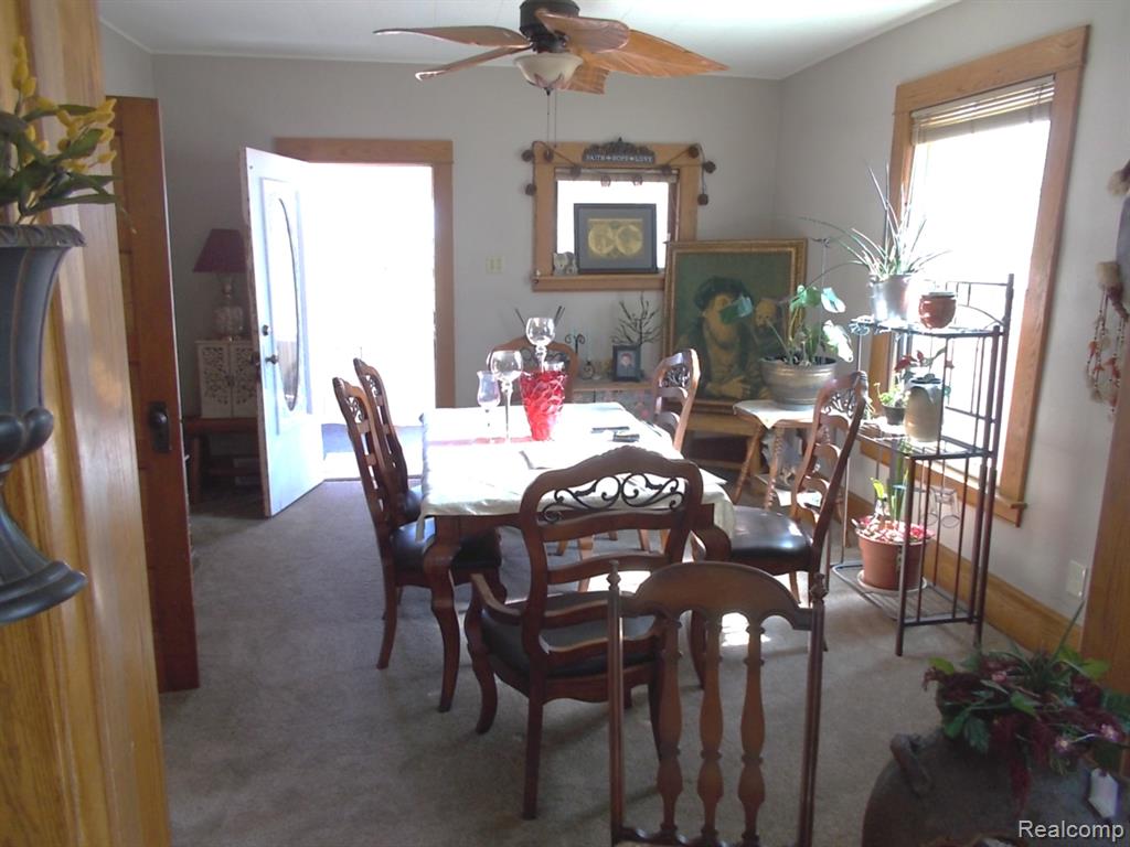 3739 Main Street Property Photo 9