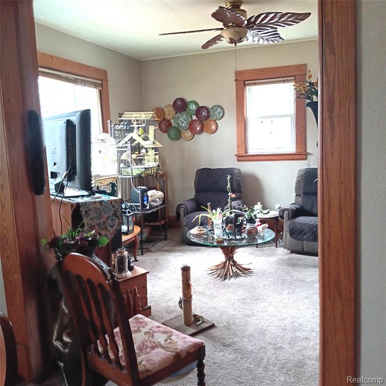 3739 Main Street Property Photo 13