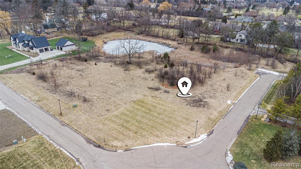 5 Fairway Trail Property Photo 4