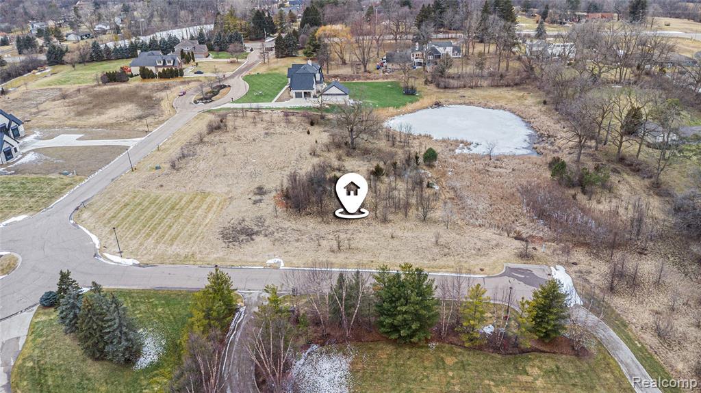 5 Fairway Trail Property Photo 5
