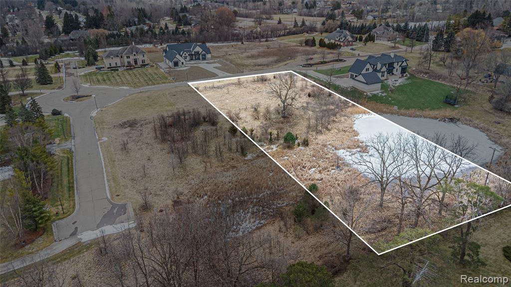 Unit 20 Fairway Trail Property Photo 6