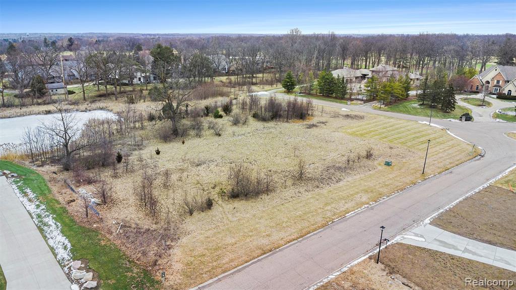 Unit 20 Fairway Trail Property Photo 8