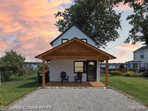 8980 Dexter Pinckney Road Property Photo 1
