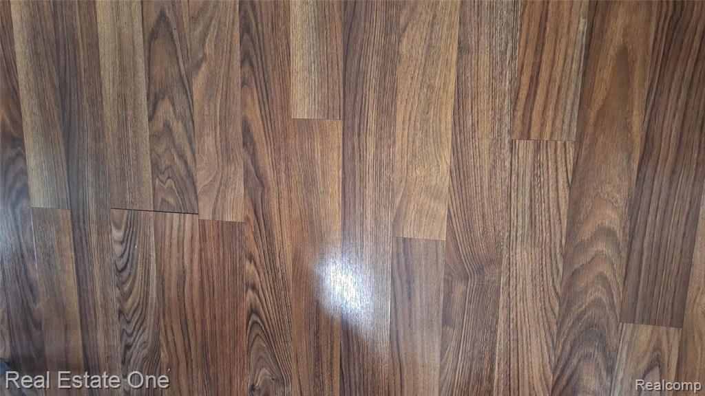 15094 Strathmoor Street Property Photo 4