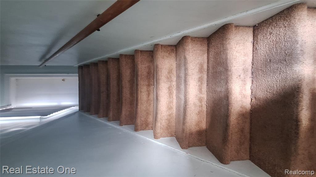 15094 Strathmoor Street Property Photo 6