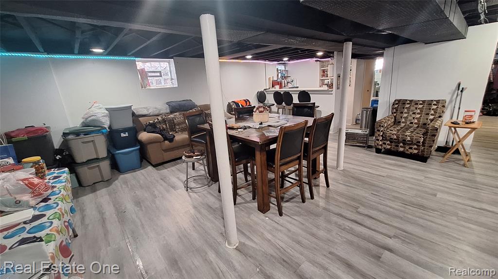15094 Strathmoor Street Property Photo 11
