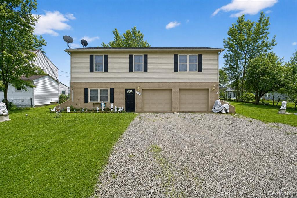 6198 Brancheau Road Property Photo 10