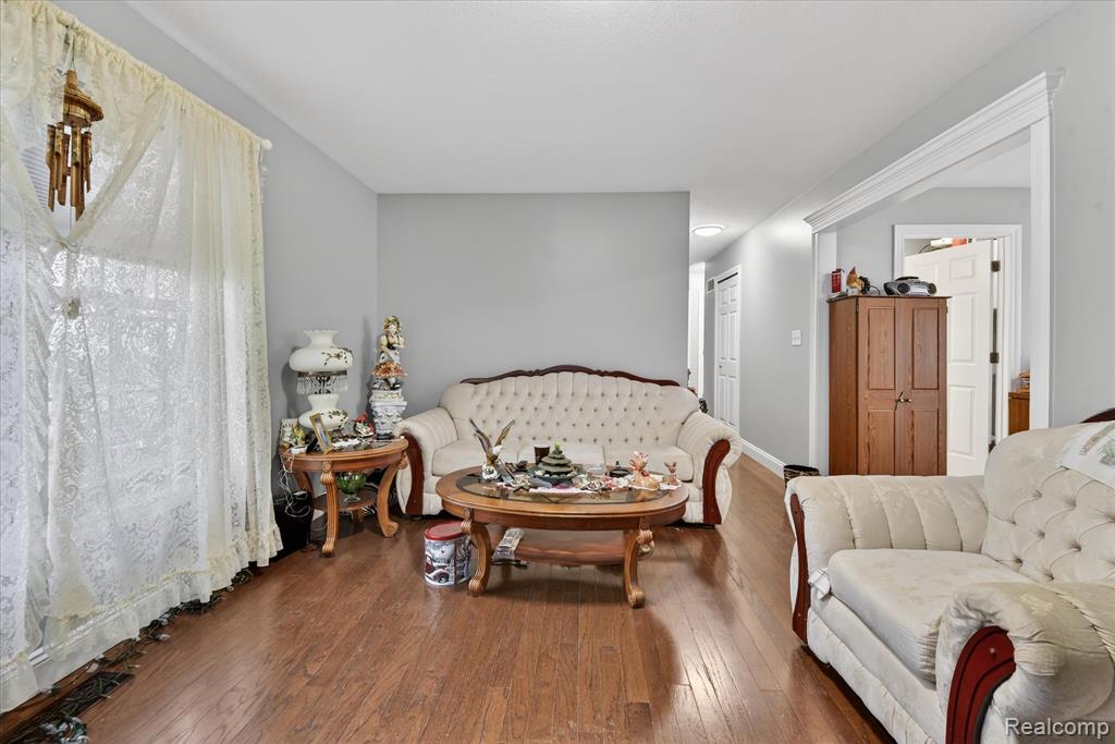 6198 Brancheau Road Property Photo 16