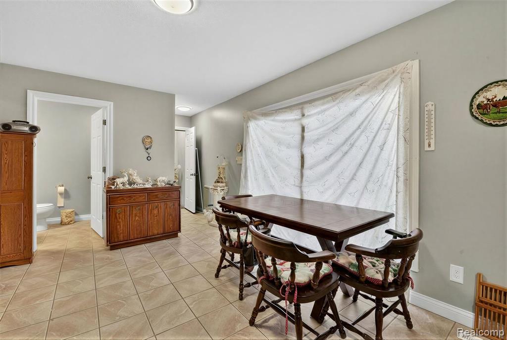 6198 Brancheau Road Property Photo 18