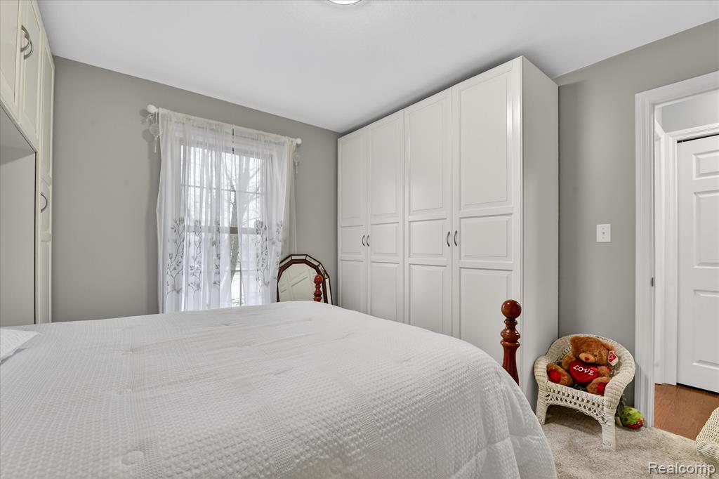 6198 Brancheau Road Property Photo 32