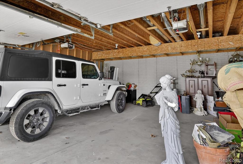 6198 Brancheau Road Property Photo 45