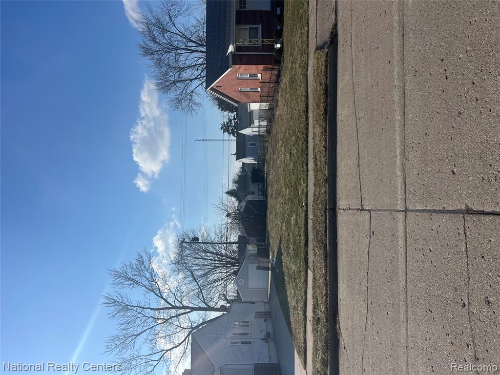 26441 Belanger Street Property Photo 1