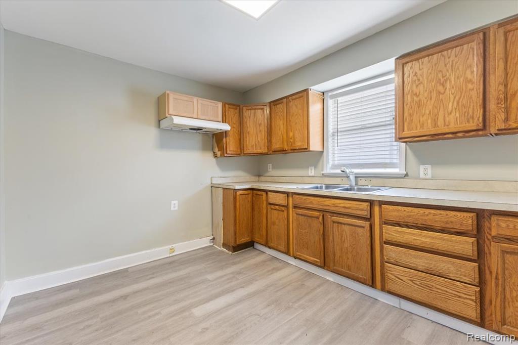 6808 Fisher Avenue Property Photo 10