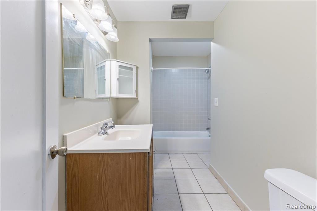 6808 Fisher Avenue Property Photo 18