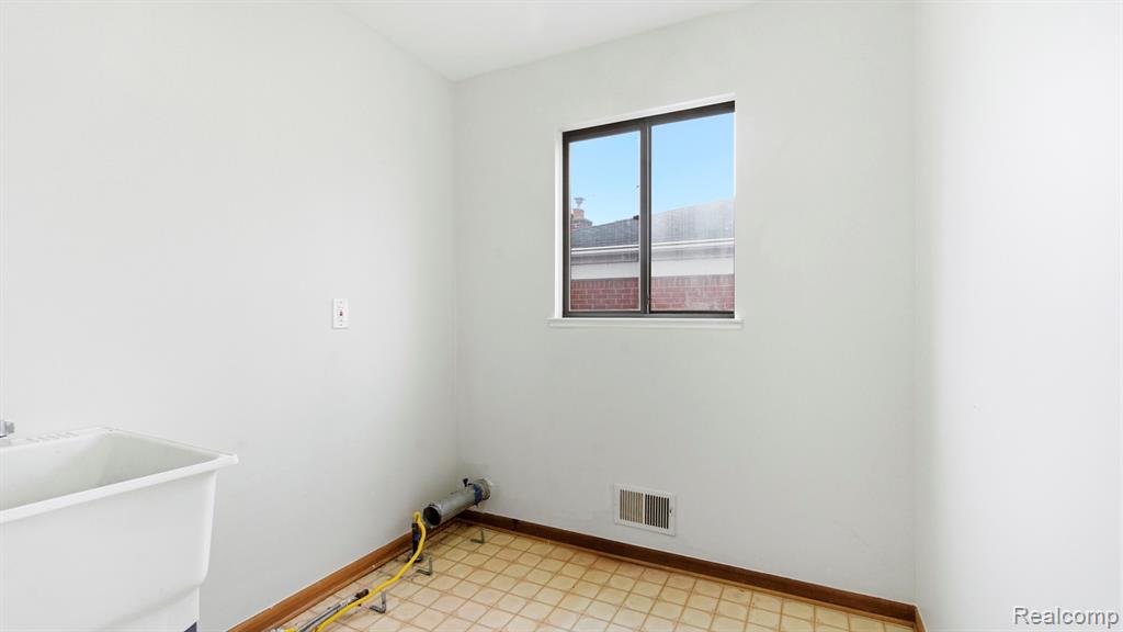 17108 Oconnor Avenue Property Photo 20