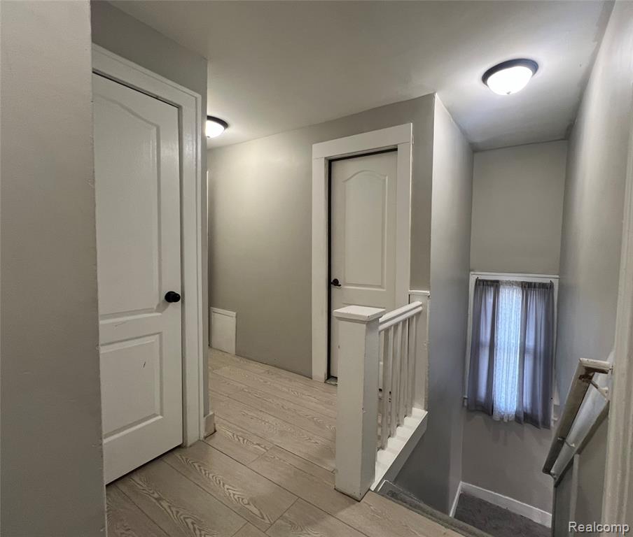 2126 S Deacon Street Property Photo 11