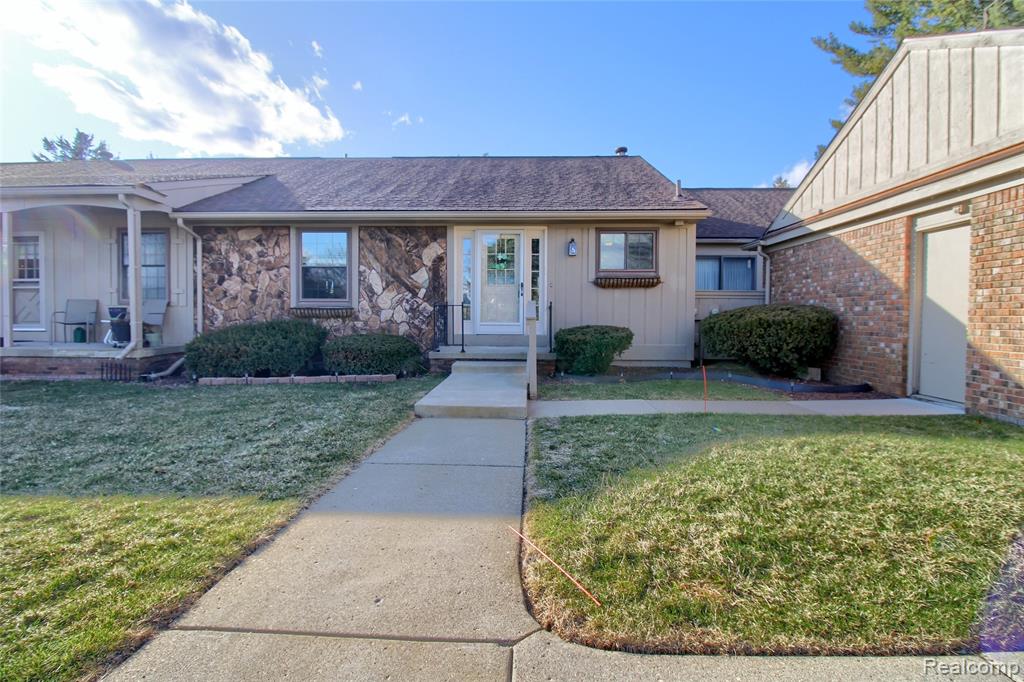9780 Cambridge Cambridge Ct. Property Photo 1