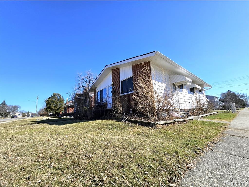 16830 S Stephens Drive Property Photo 1
