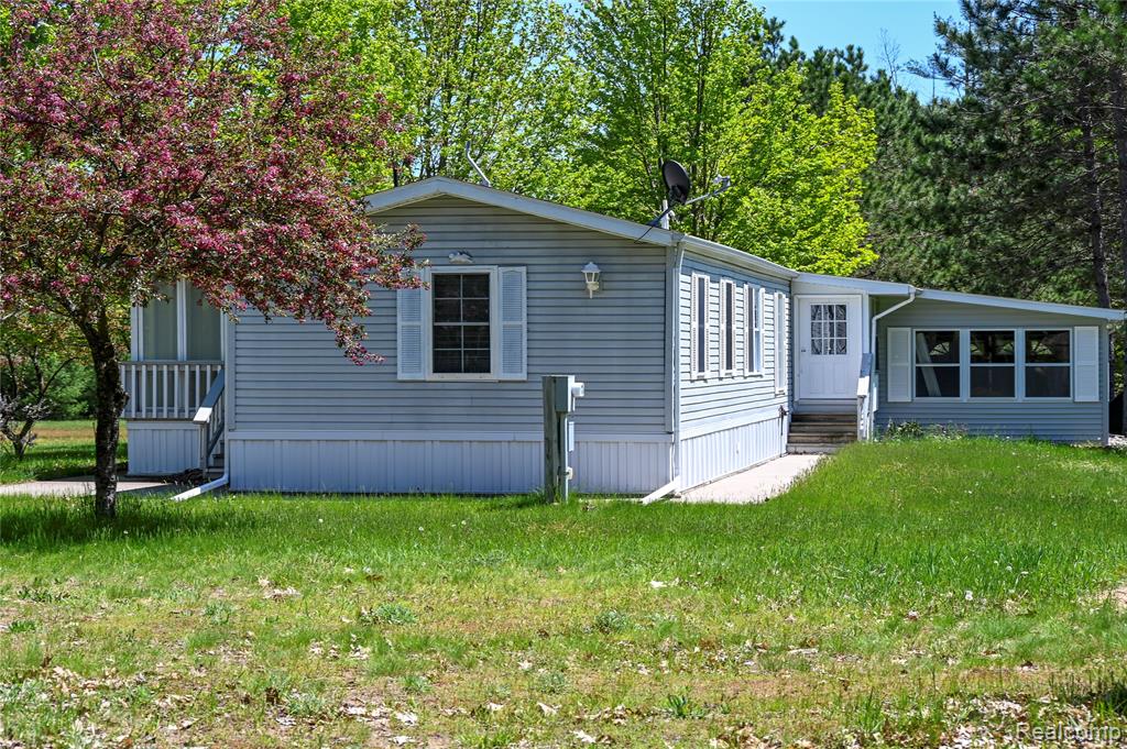 1094 Blamer Road Property Photo 7