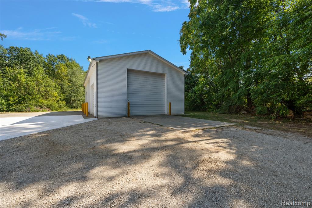 5771 Gratiot Avenue Property Photo 5