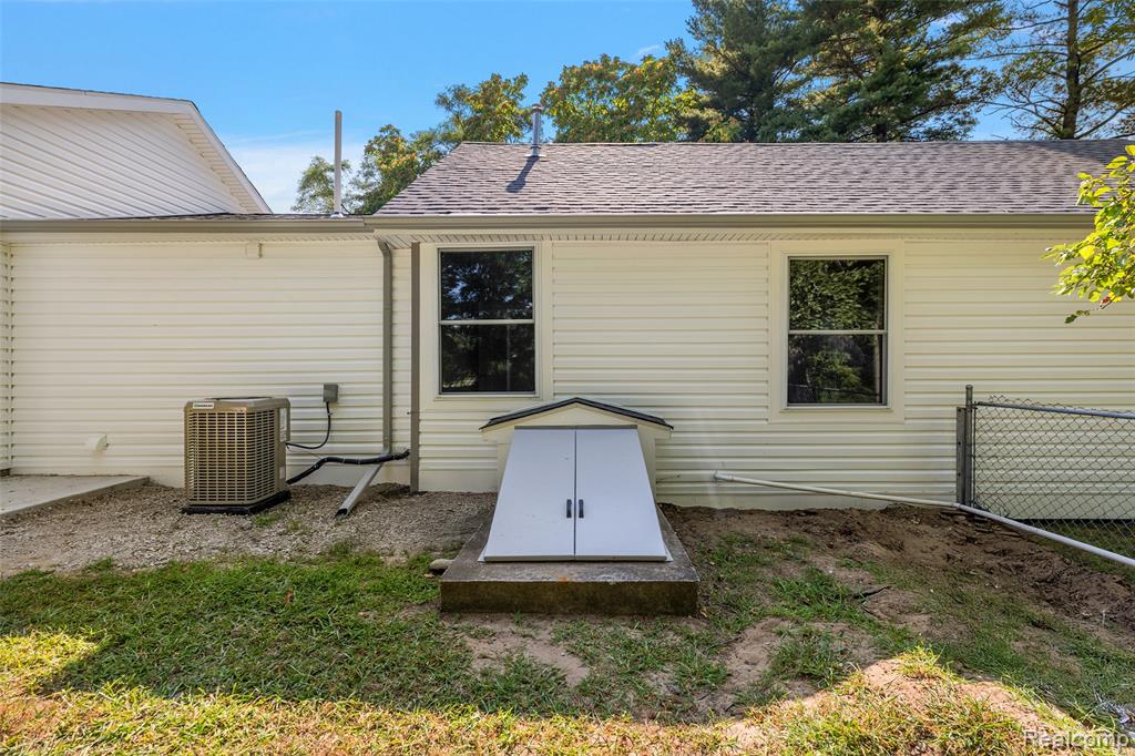 5771 Gratiot Avenue Property Photo 19