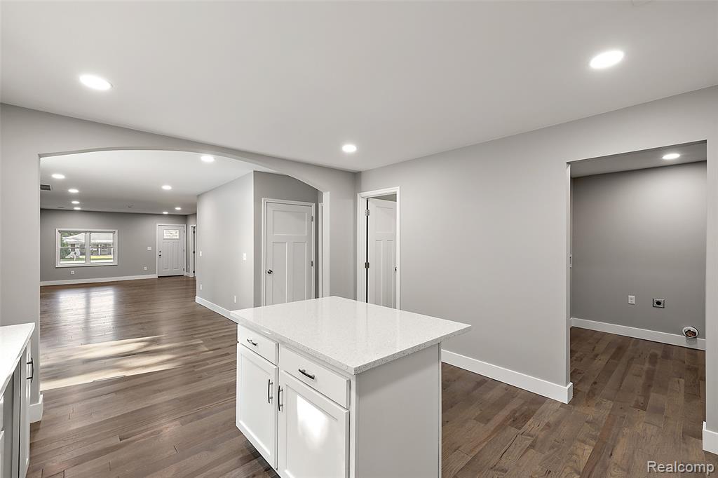 5771 Gratiot Avenue Property Photo 33