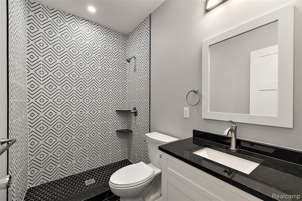 5771 Gratiot Avenue Property Photo 40