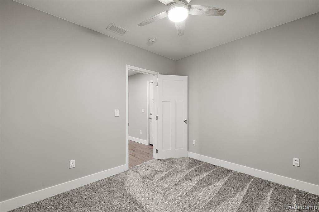 5771 Gratiot Avenue Property Photo 44