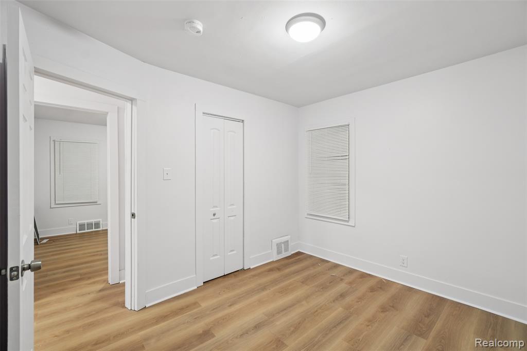 14141 Edmore Drive Property Photo 11