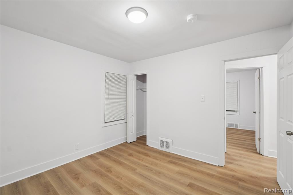 14141 Edmore Drive Property Photo 13