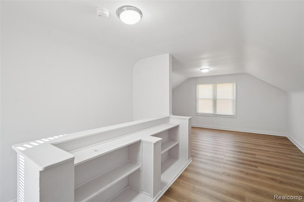 14141 Edmore Drive Property Photo 15