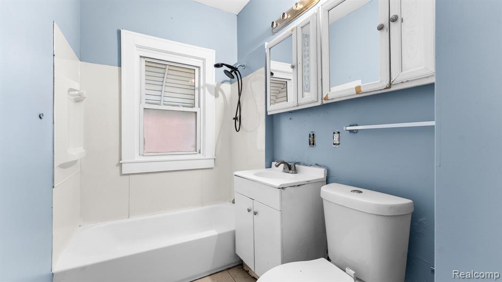 3317 Clairmount Street Property Photo 5