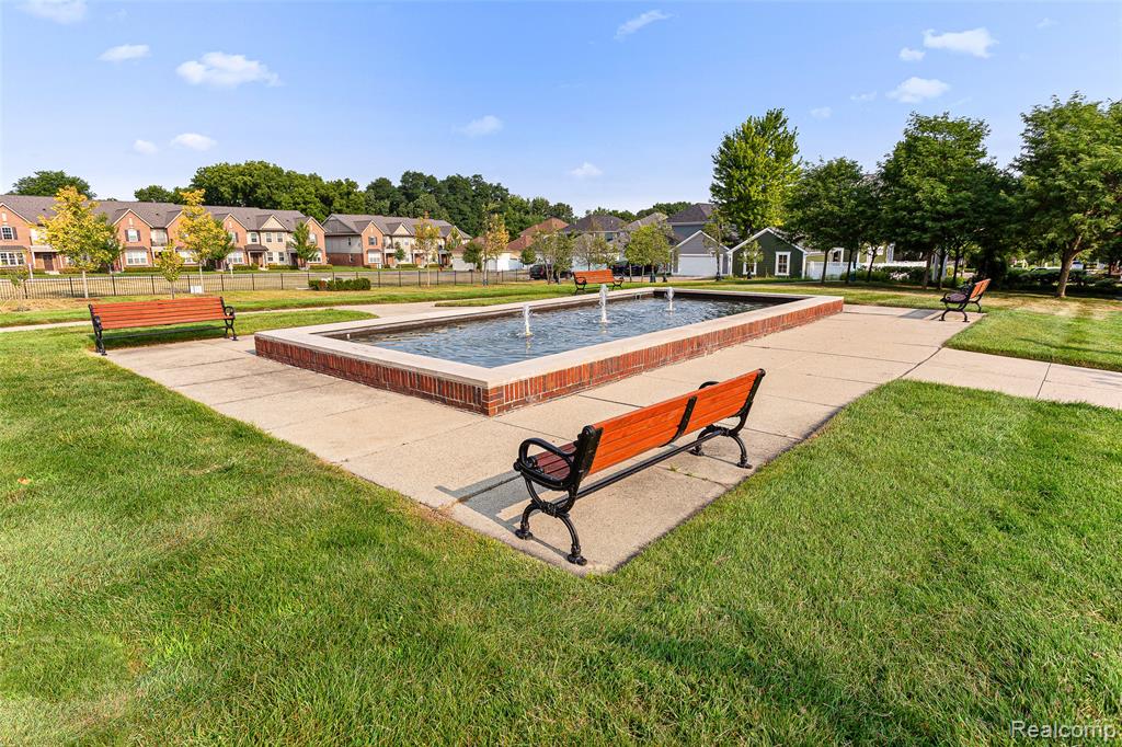 208 Amys Walk Property Photo 44