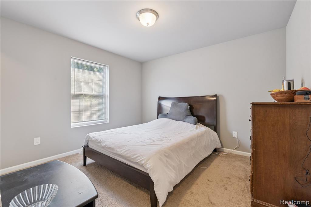 42811 Colonial Road Property Photo 15