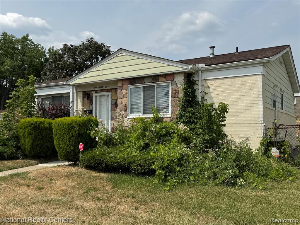 185 Gage Street Property Photo 1