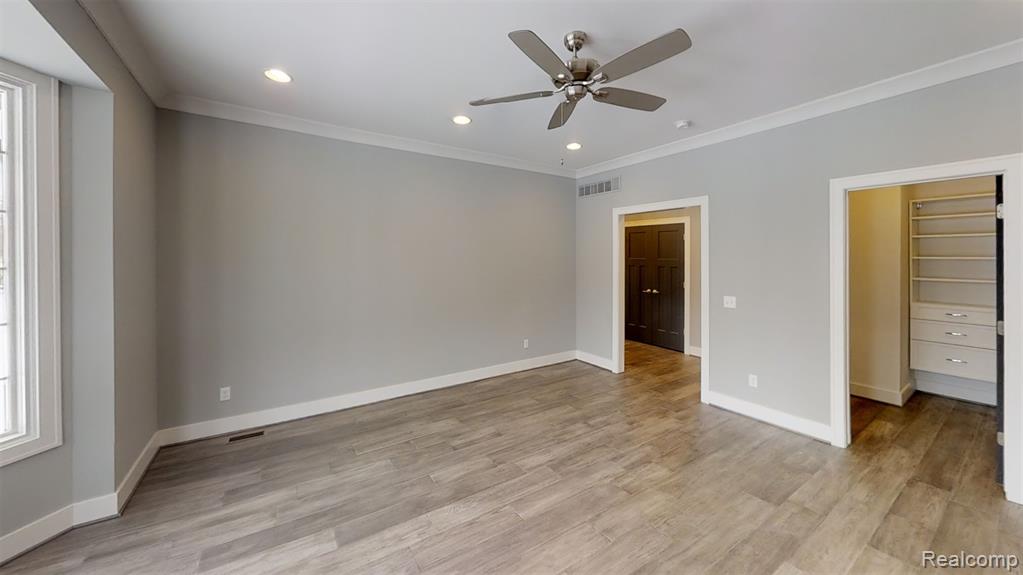 2515 Barberry Drive Property Photo 9