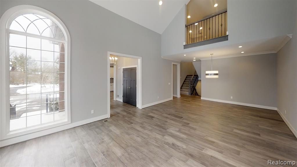 2515 Barberry Drive Property Photo 10