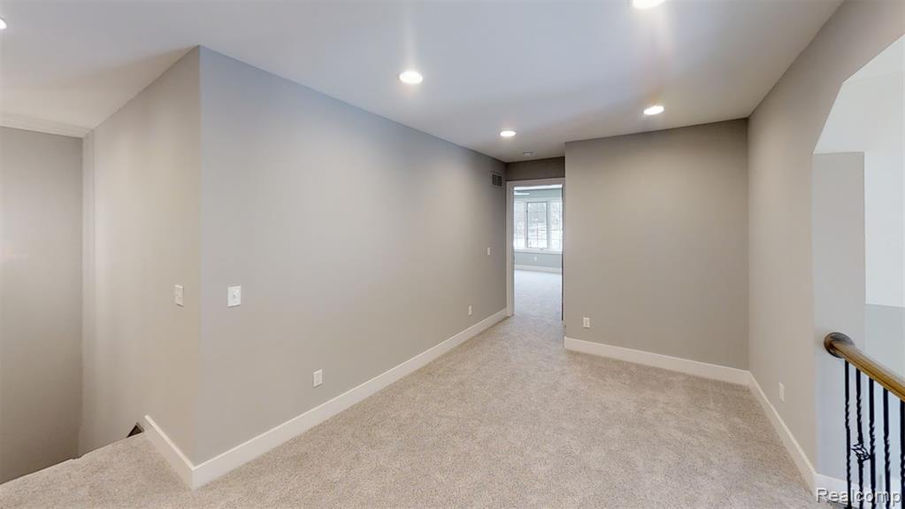 2515 Barberry Drive Property Photo 15