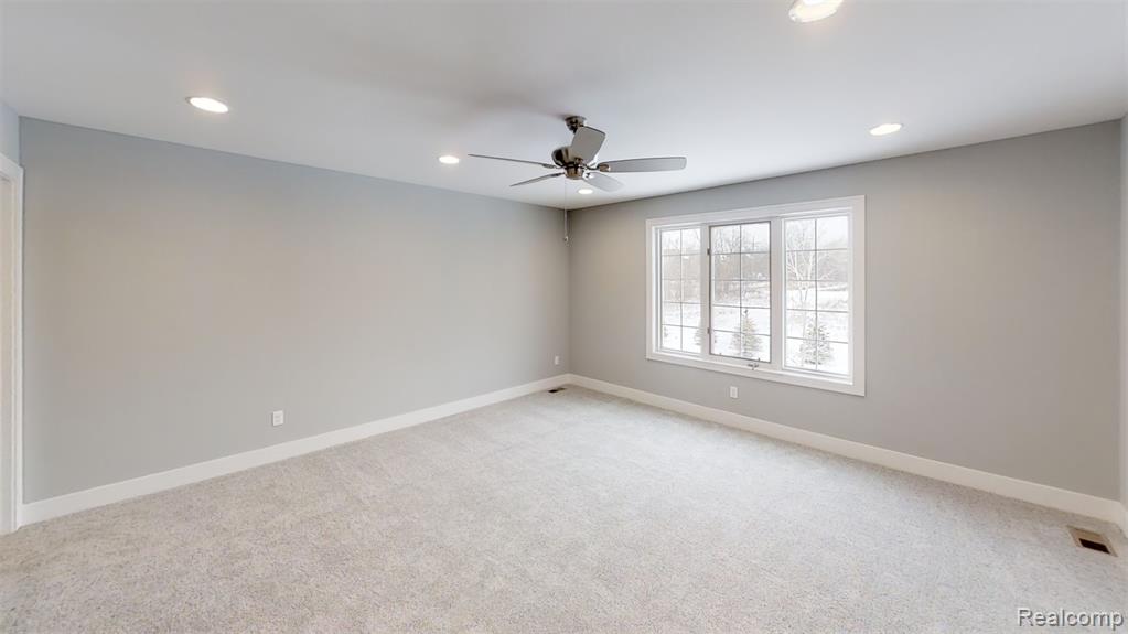 2515 Barberry Drive Property Photo 16