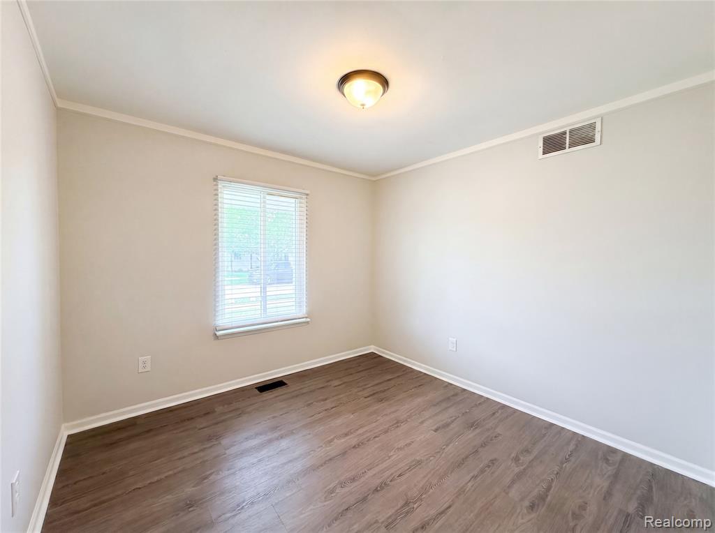 42195 Fairview Drive Property Photo 4
