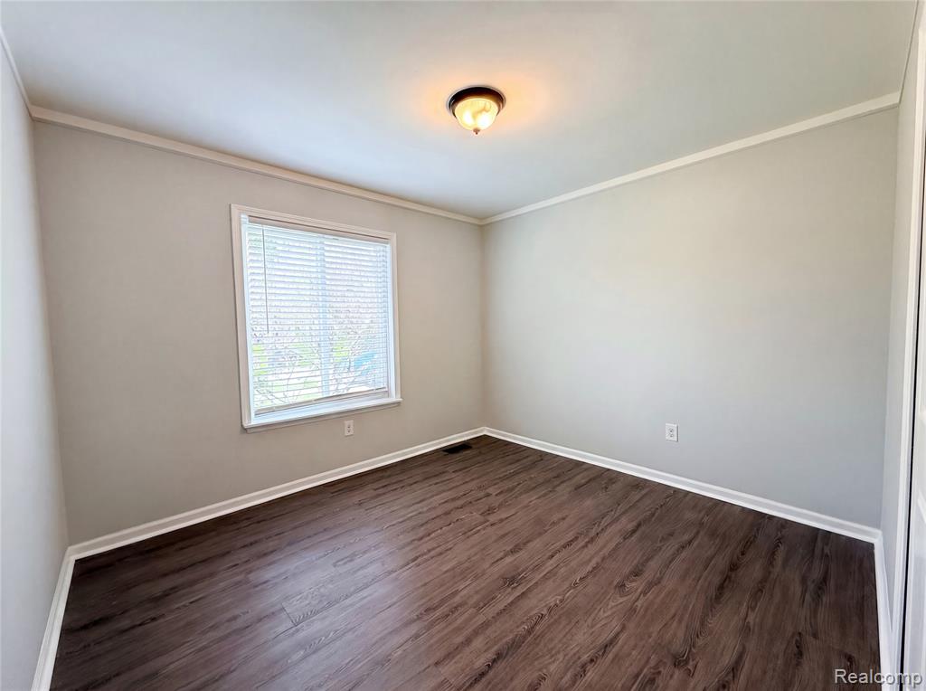 42195 Fairview Drive Property Photo 12